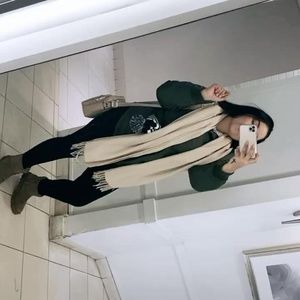 Meet your Posher, Tatiana